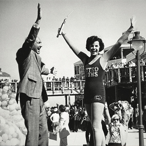 Warren Simmons with Mayor Dianne Feinstein on Pier 39’s Opening Day